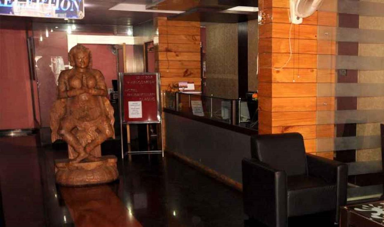 Hotel Bhubaneswari Classic Brahmapur Exterior photo