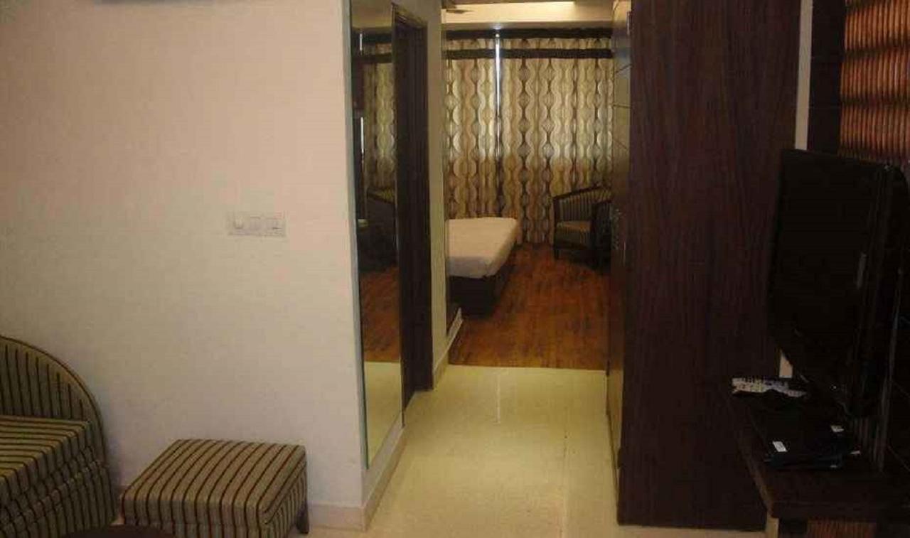 Hotel Bhubaneswari Classic Brahmapur Exterior photo